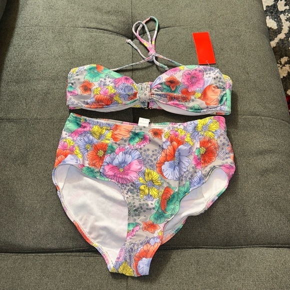 juan LLC Other - NWT small sized swimsuit two pieces. High waisted panty with floral print